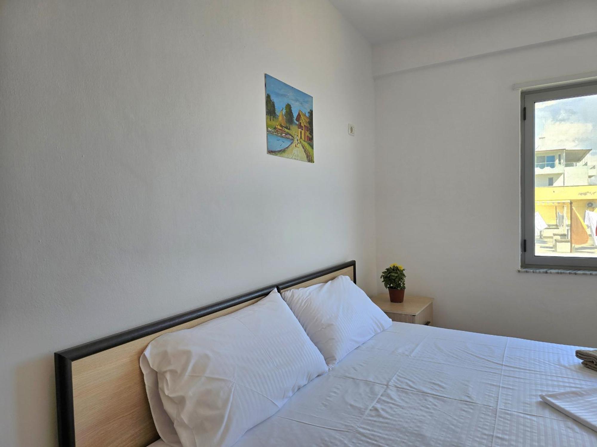 Sea View Apartments In Durrës Eksteriør bilde