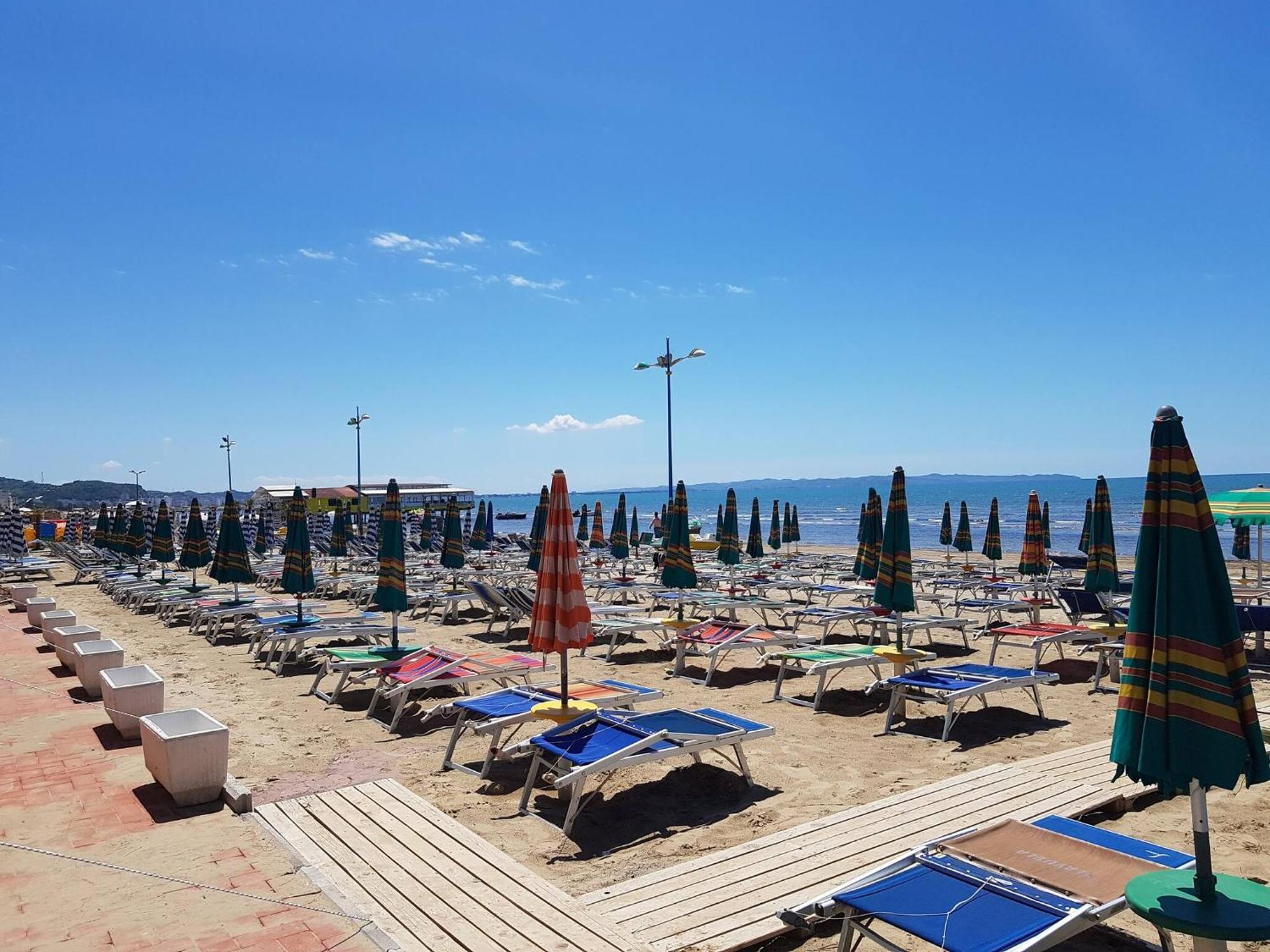 Sea View Apartments In Durrës Eksteriør bilde