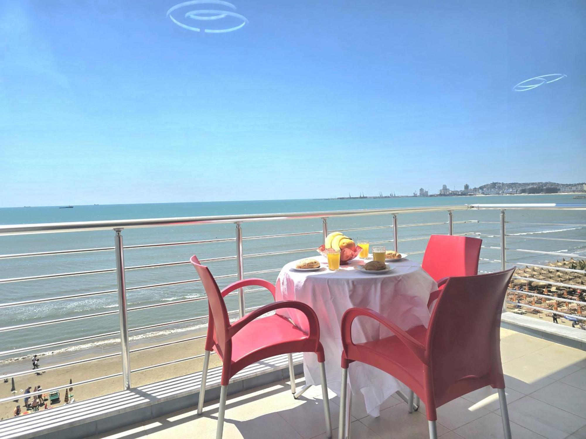 Sea View Apartments In Durrës Eksteriør bilde